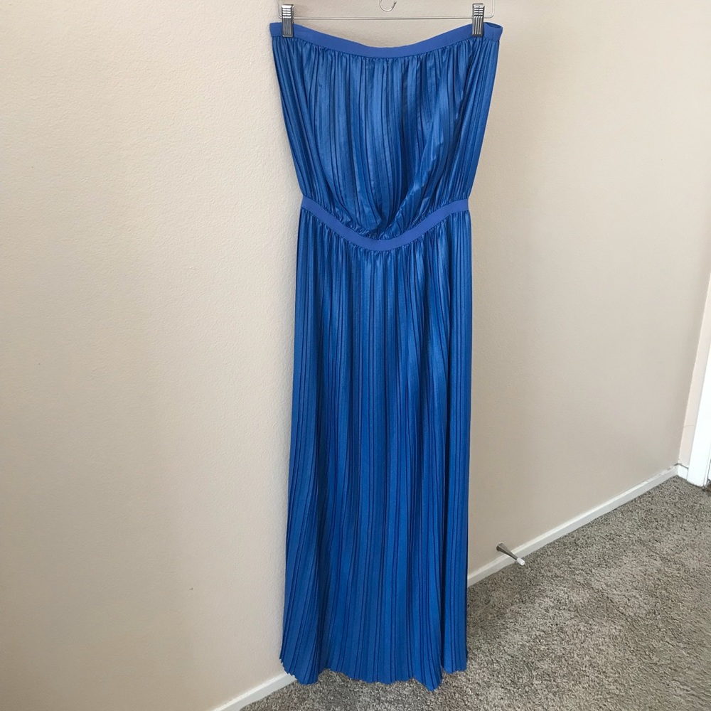 BCBG DRESS!